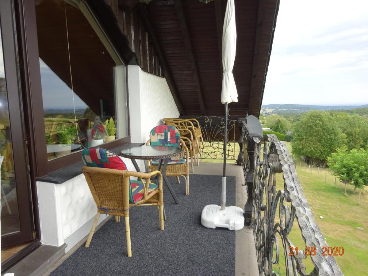 Ferienwohnung Lohrer Nideggen Bagian luar foto